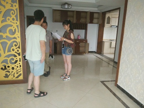 七月三日 黄色仓库
 检甲护民小分队 问卷调查2