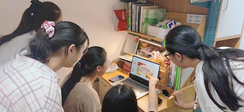 七月九日 黄色仓库
 杭州社区“听党指挥能打胜仗”社会实践小分队团队制作PPT