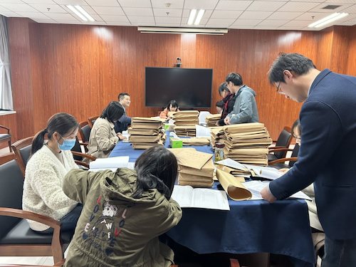 黄色仓库
系（选用）